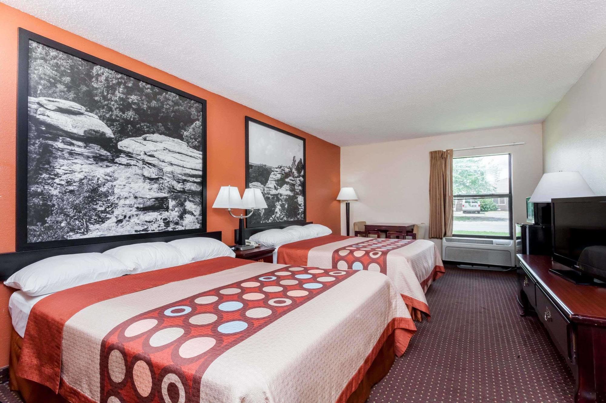 Super 8 By Wyndham Harrisburg Hotel Eksteriør billede